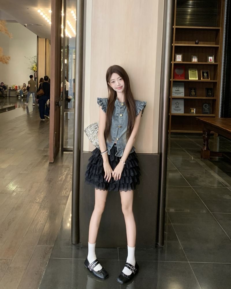 Cap Sleeve Denim Blouse with Tiered Lace Mini Skirt