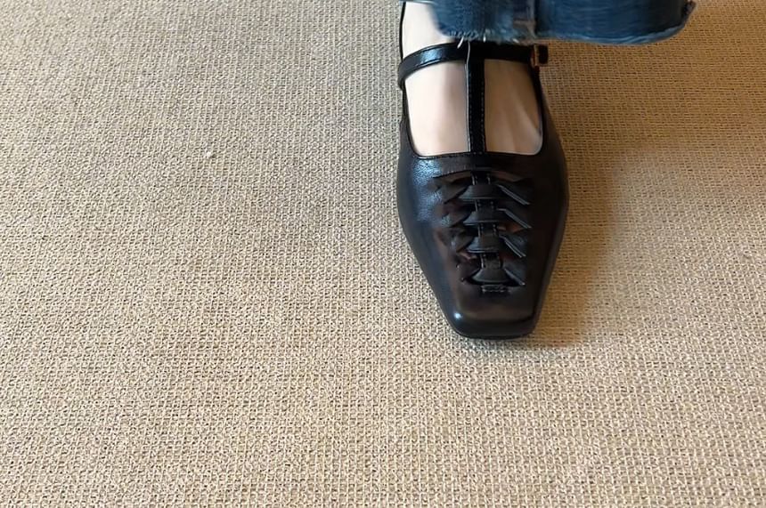 Low Heel Pointy Mules