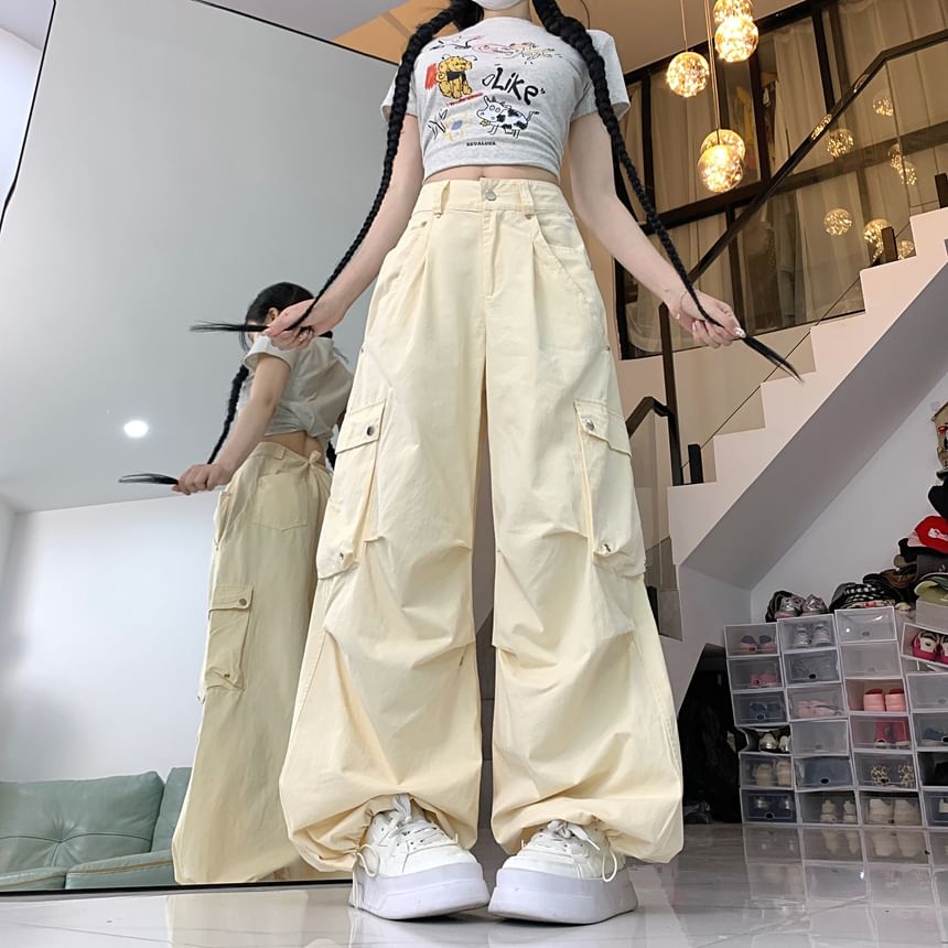 Mid Rise Plain Baggy Cargo Pants