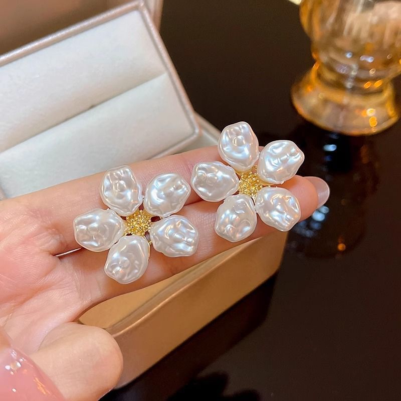 Pearl Earring Faux Alloy Statement Floral
