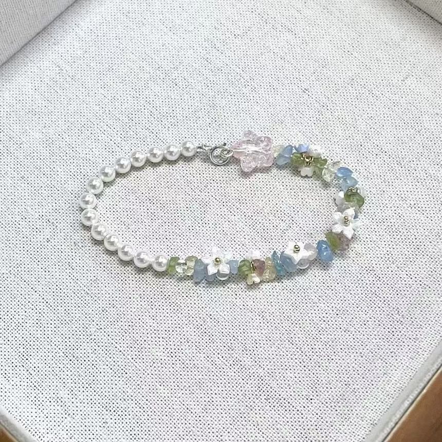 Floral Pearl Star Faux Bracelet