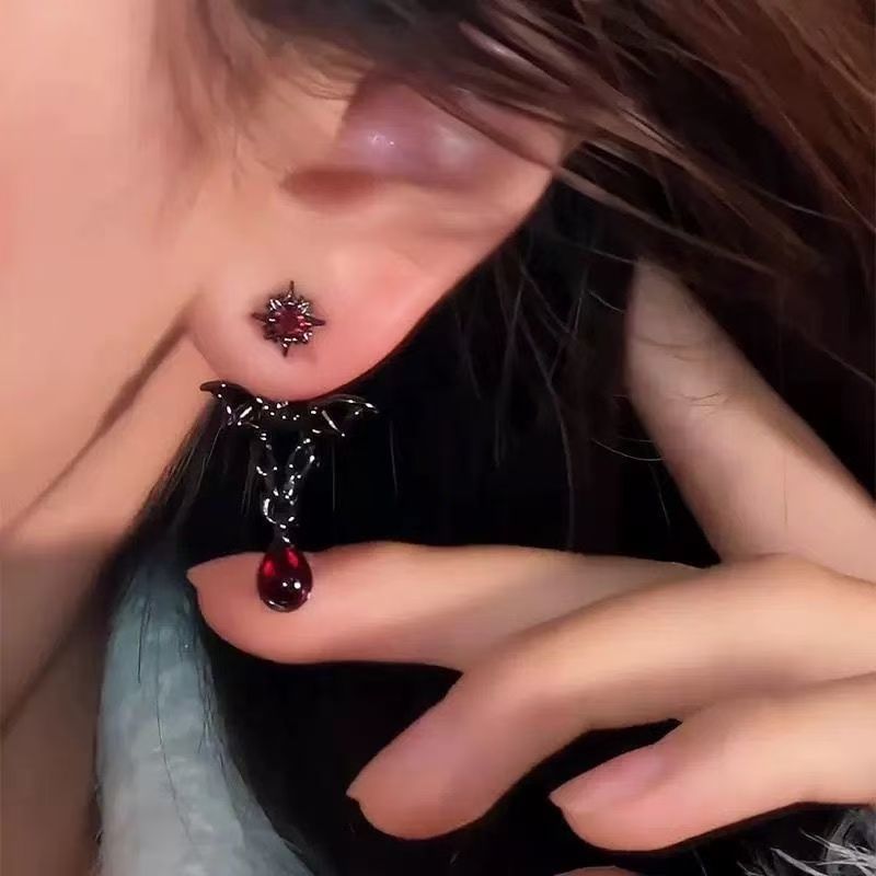 Rhinestone Alloy Bat Earring Dangle