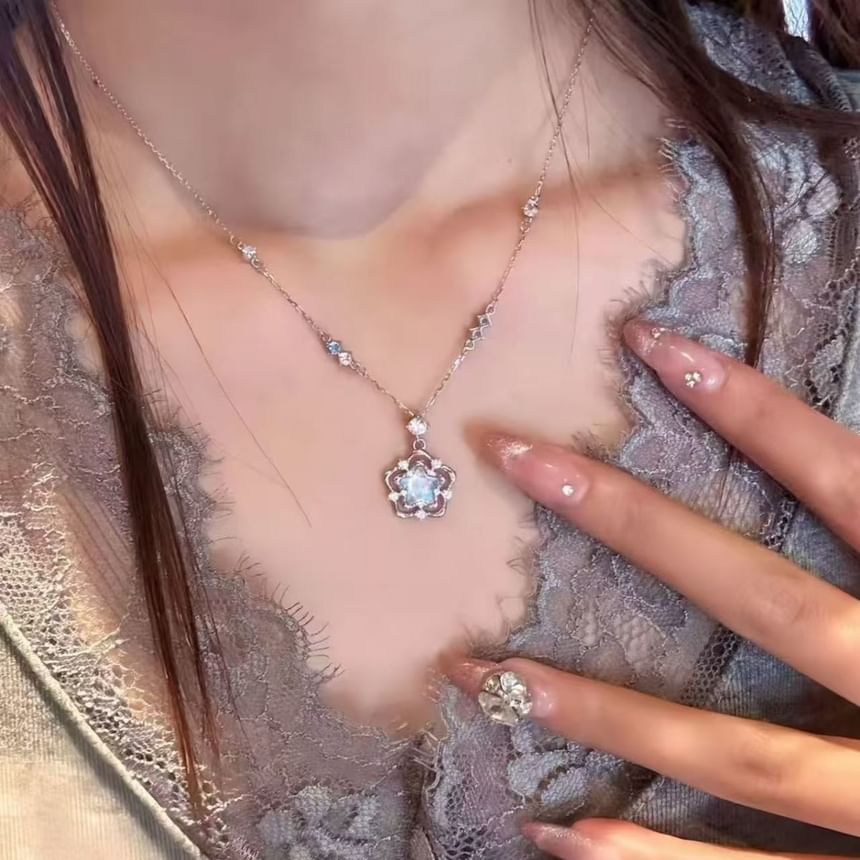 Alloy Pendant Necklace Star