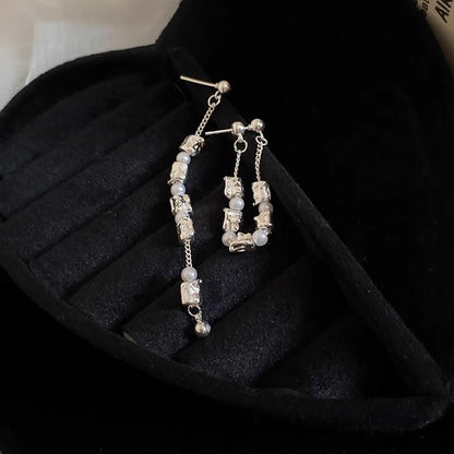 Faux Dangle Pearl Alloy Earring Hoop Chain