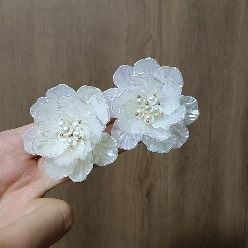 Faux Statement Pearl Earring Alloy Floral