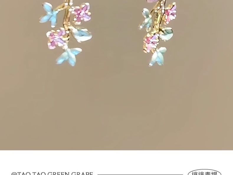 Floral Alloy Dangle Earring