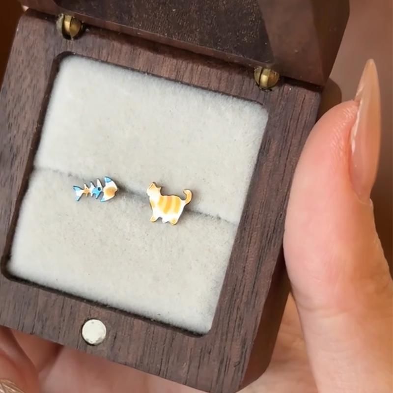 Earring Cat Alloy Stud Fish Asymmetrical