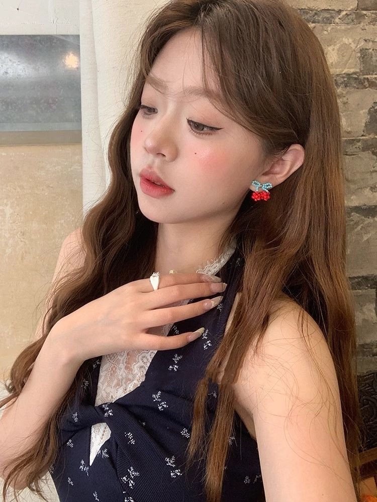 Stud Earring Cherry Bead