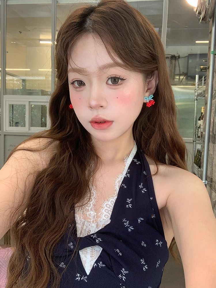 Stud Earring Cherry Bead