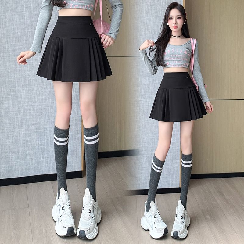 Plain Pleated Mini Skirt with High Waist