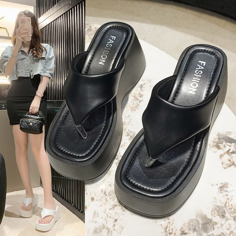 Platform Wedge Plain Faux Leather Flip-Flops