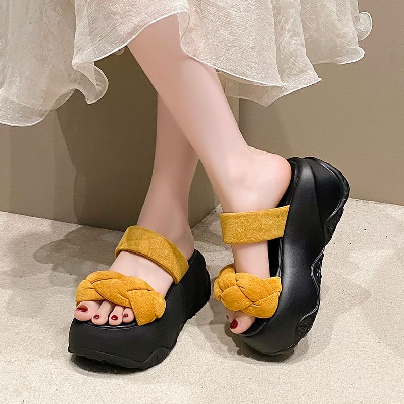 Platform Woven Slide Sandals