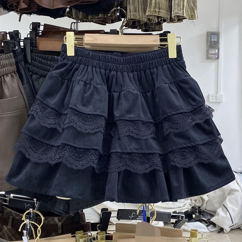 High-Rise Minimalist Lace Edge Mini Layered Skirt