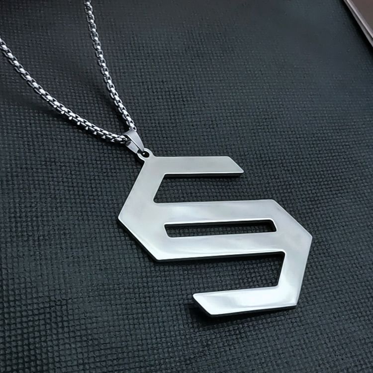 Embossed Pendant Alloy Round Box Chain Necklace (Various Designs)