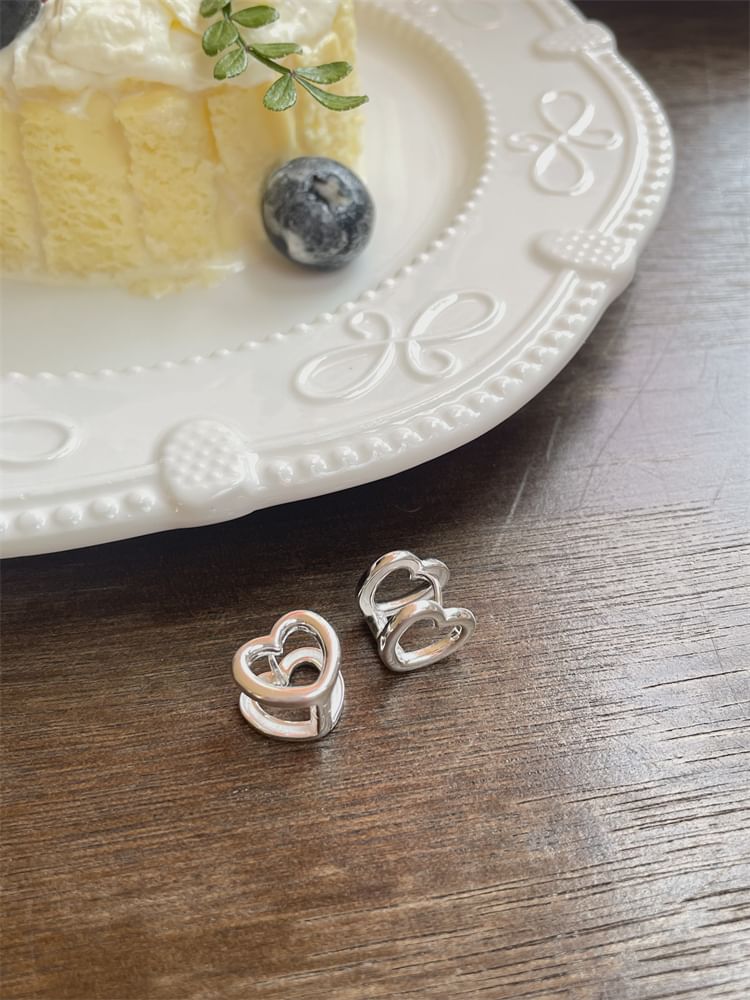 Leverback Heart Silver Sterling Ear Stud