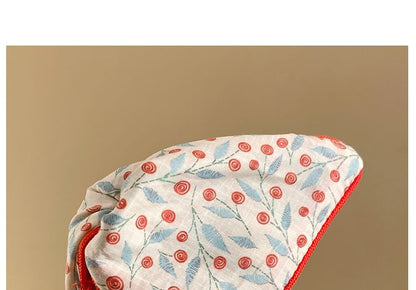 Floral Claw Fabric Hair Print