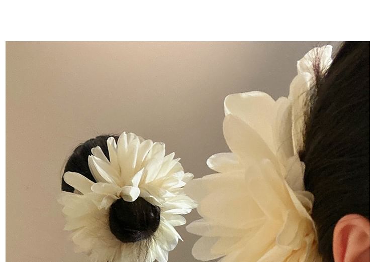 Flower Mesh Scrunchie