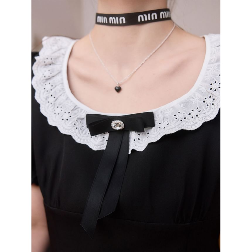 Puff-Sleeve Scoop Neck Lace Panel Bow Accent Mini A-Line Dress