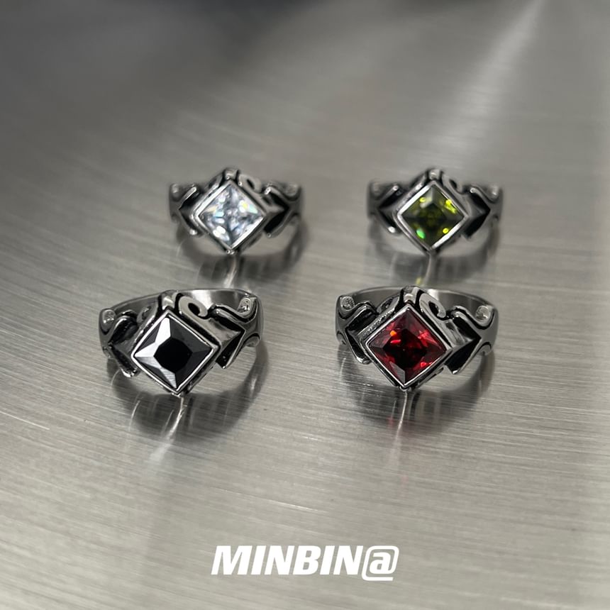 Gemstone Engraved Ring