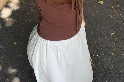 Short-Sleeved Square-Neck Plain Tie-Front Cropped Top
