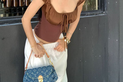 Short-Sleeved Square-Neck Plain Tie-Front Cropped Top