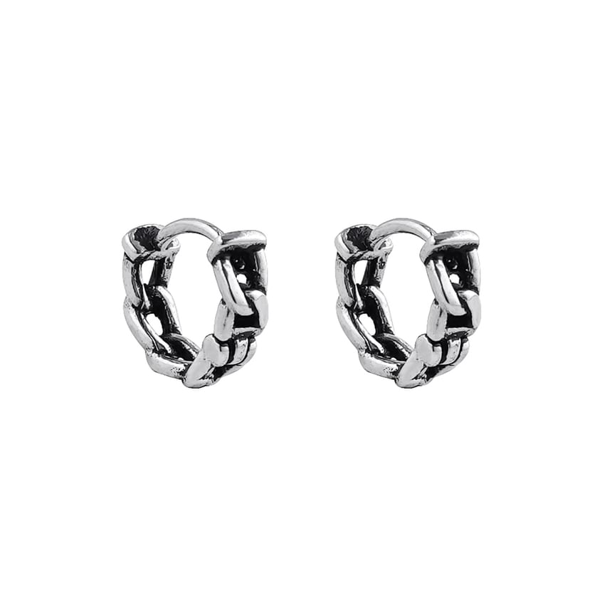 Chain Huggie Earring