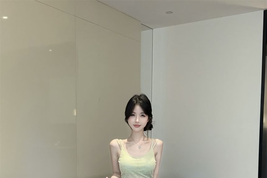 Spaghetti-Strap Scoop-Neck Plain Lace Cami & High-Rise Mini A-Line Skirt