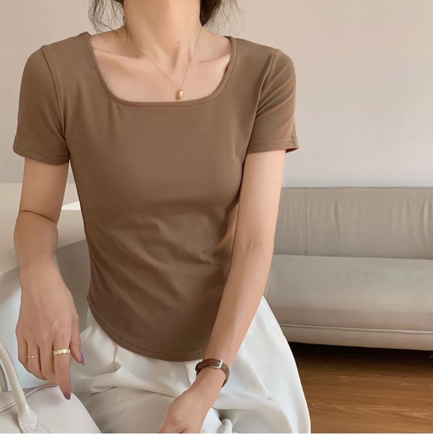Plain Square-Neck Short-Sleeved Tee