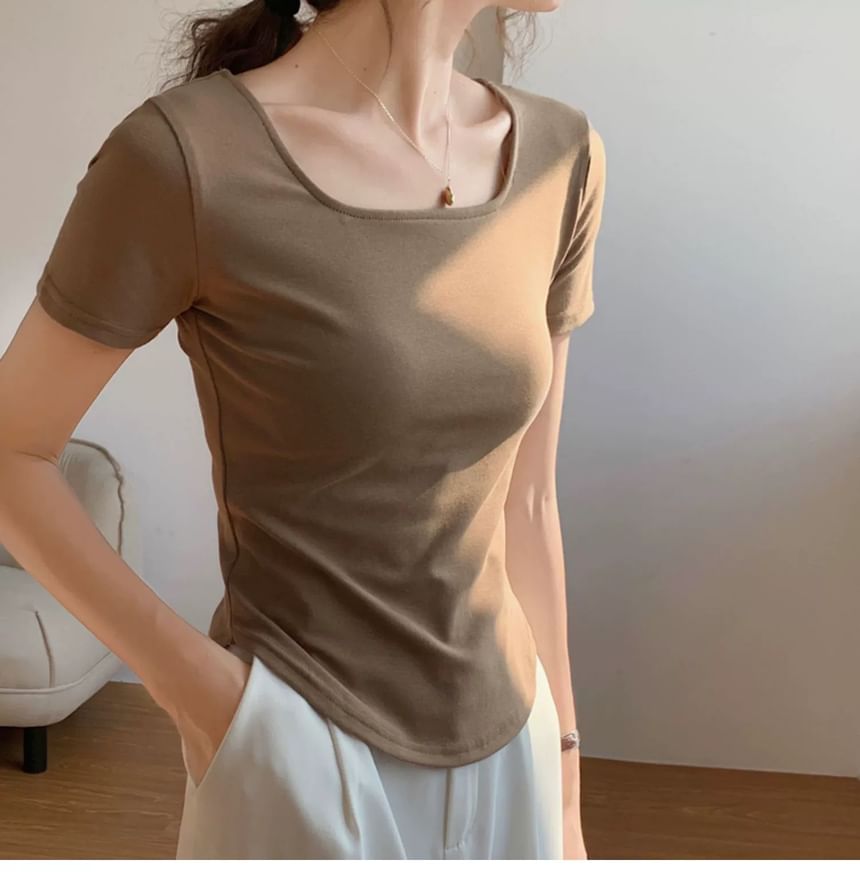 Plain Square-Neck Short-Sleeved Tee