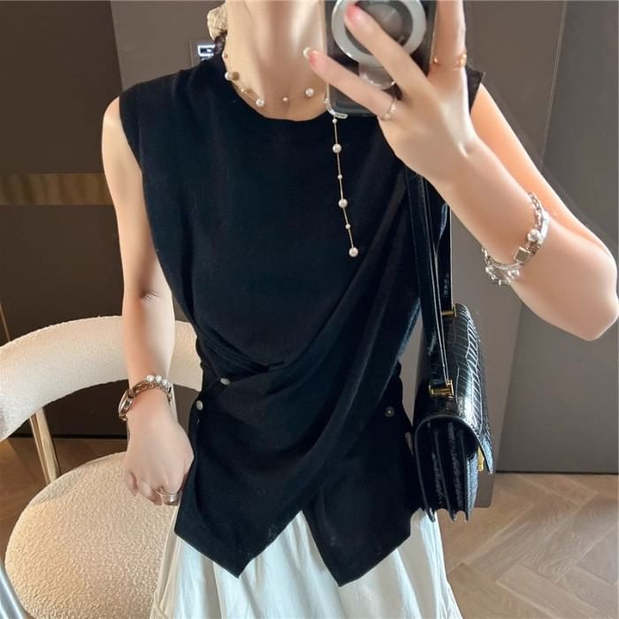 Slit-Hem Crewneck Sleeveless Plain Knit Blouse