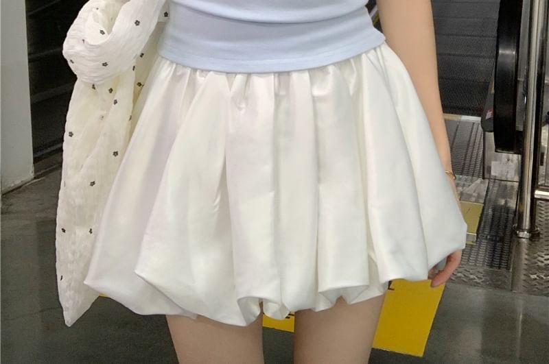 Ruffled Off-Shoulder Plain Cropped Blouse