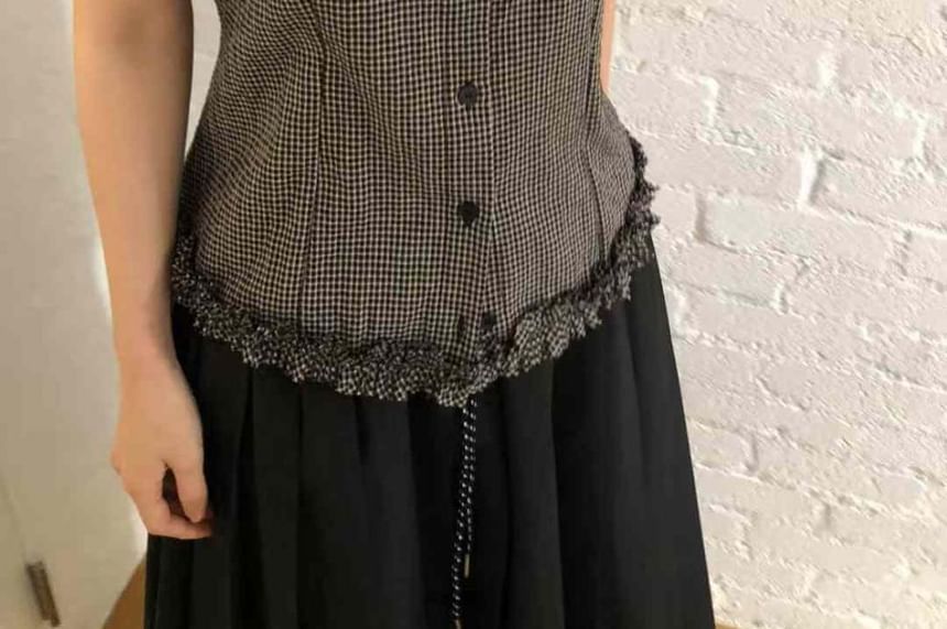 Short-Sleeved Collared Plaid Ruffled Button-Up Shirt
