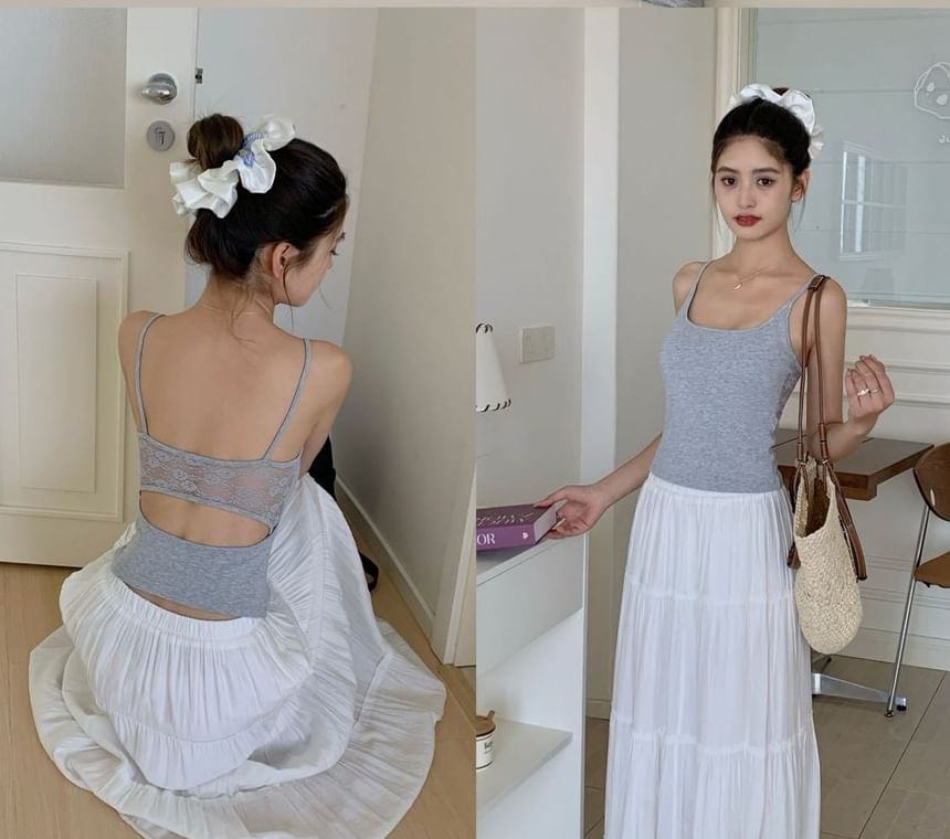 Lace-Paneled Open-Back Padded Slim Cropped Cami Blouse