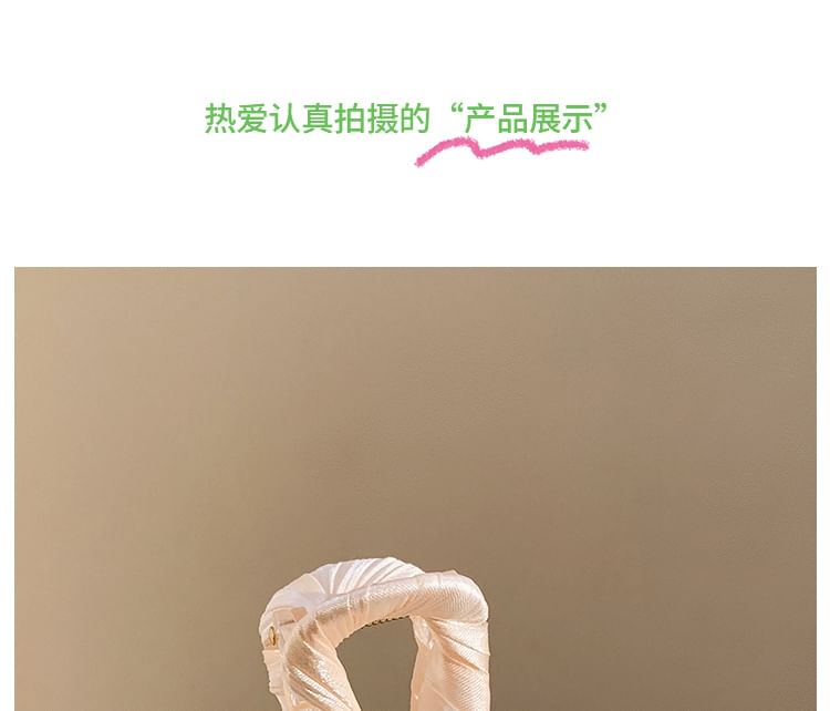 Faux Claw Hair Pearl