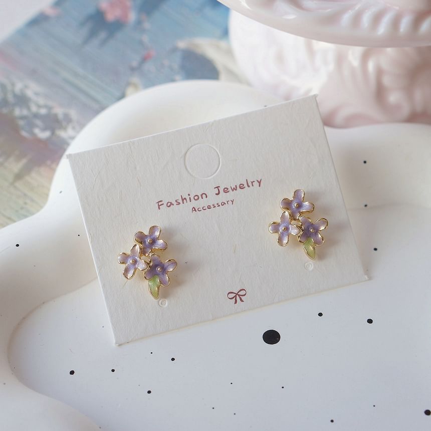 Stud On Earring Floral Clip /