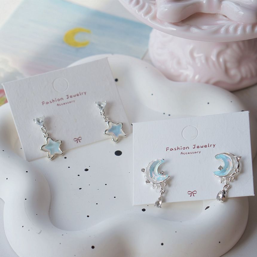 Stud Asymmetrical Earring