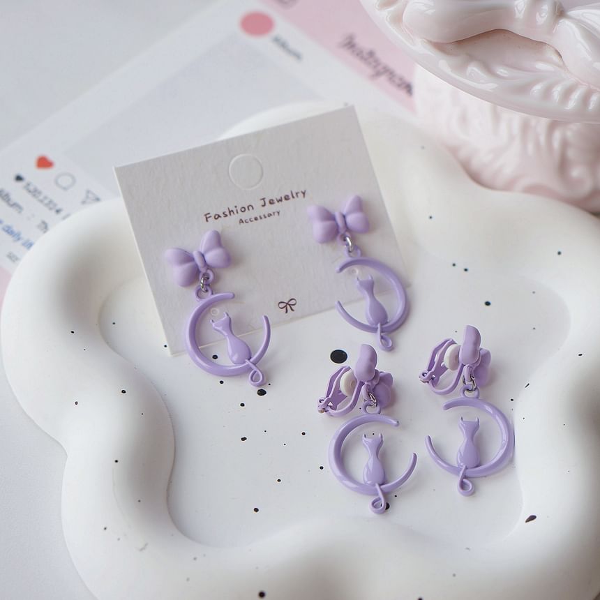 Cat Dangle Moon / Earring On Clip