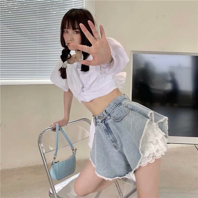 High Waist Washed Fray Panel Lace Denim Shorts
