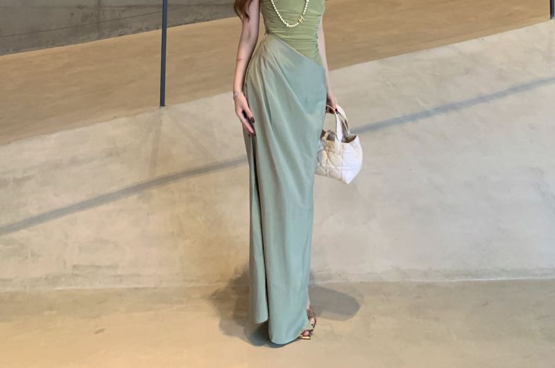 Asymmetrical Off-Shoulder Mesh Panel Slit Sheath - Altfashion Shop