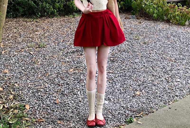 Heart Jacquard Crop Knit & Bow Accent Mini Skirt