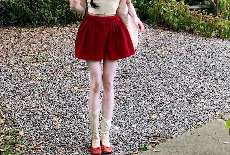 Heart Jacquard Crop Knit & Bow Accent Mini Skirt