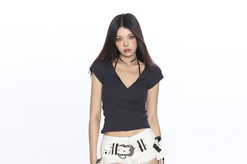 Plain Cropped V-Neck Short-Sleeved Tee