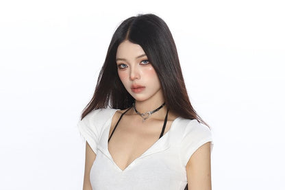 Plain Cropped V-Neck Short-Sleeved Tee