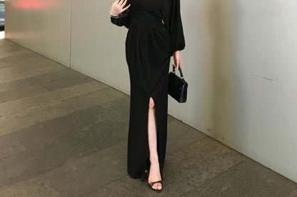 Long-Sleeve V-Neck Slit Sheath Dress - Altfashion Shop