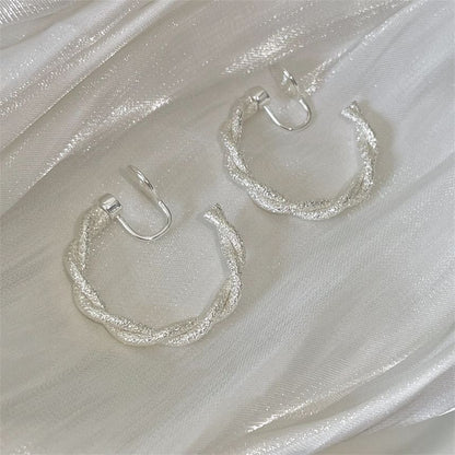 Earring Huggie Twisted