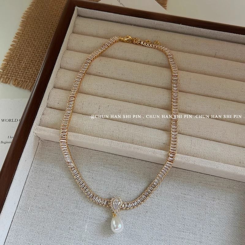 Pearl Necklace Faux