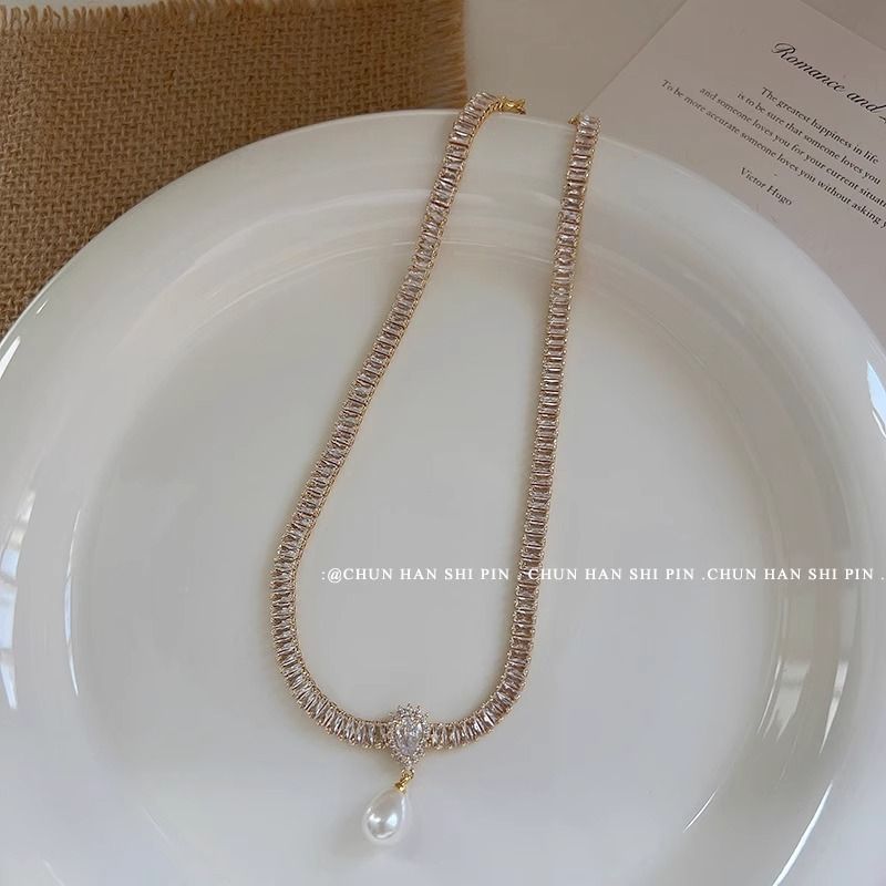 Pearl Necklace Faux