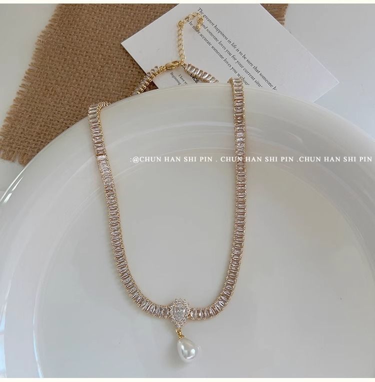 Pearl Necklace Faux