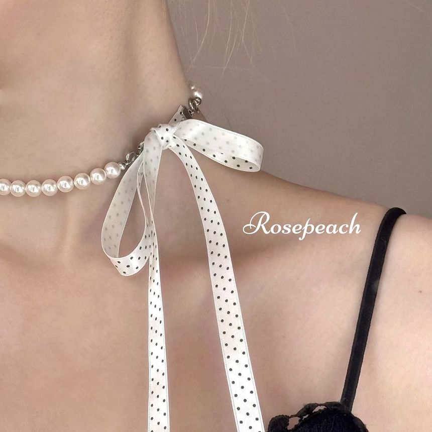 Dotted Ribbon Beaded Necklace