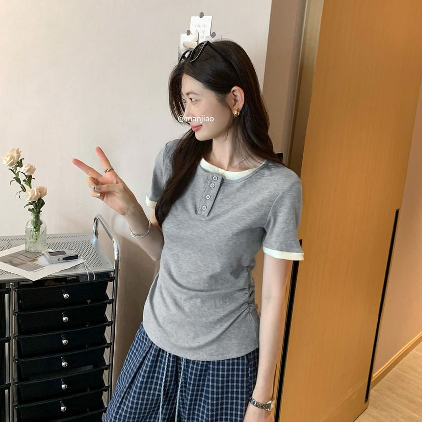 Mock Two-Piece Half-Button Short-Sleeved Slim-Fit Top